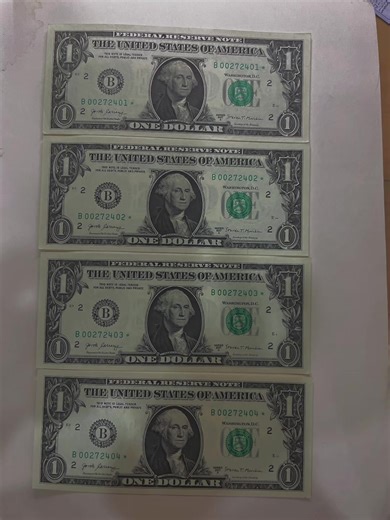 Fancy series numbers 3 consecutive series with ⭐️ star 00272401* to 00272404*uncirculated#collector #curency #fancy #serial #number