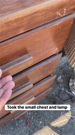 What do you think of doing an episode every week? Let me know in the comments #diy #junking #flippingfurniture #woodenfurniture #upcycling #paintedfurniture | jcvintagefurniture