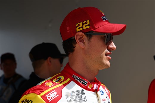 Joey Logano bluntly shuts down Larry McReynolds’ risky caution controversy fix: “It's easy to say when you're not sitting in the race car”