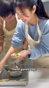 【Who is Sanomaru？】 If you visit Tochigi and zip past Sano on your way to Nikko—you are definitely missing out!! The city's adorable mascot, Sanomaru, he's got a ramen bowl for a hat and an imo fries (fried potato) sword, it's impossible not to love this super therapeutic icon! We went on a delicious gourmet experience tour: 🍓 Strawberry Picking at Agri Town – Tochigi Prefecture is the strawberry kingdom of Japan, and here, you get 30 minutes of unlimited, sun-ripened berry bliss. 🍨 DIY Parfait