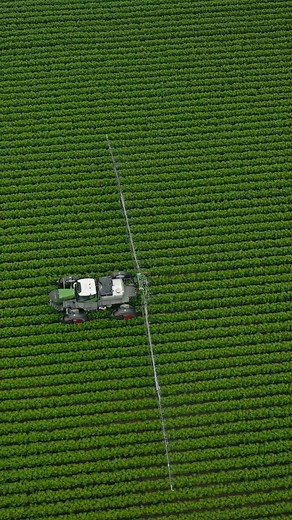 Sprayer technology has come a long way. How far can the Fendt #Rogator take YOUR operation? No more waste, no more miss... "unbelievable how accurate they are." | Fendt