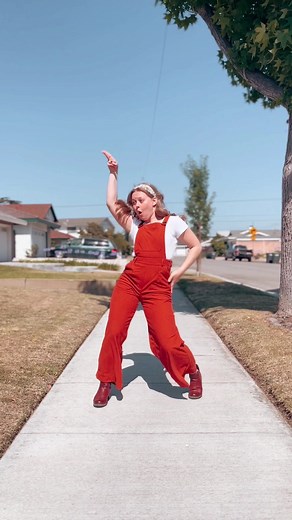 Classic grooves! 🪩DC: me #dance #dancer #dancing #grooves #groovy #disco #retro #retrodance