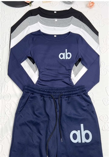 This sport set is actually insane🎀☁️ so comfy & flattering. #sportwear #loungewear #twopieceset #spotlightfinds #tiktokshopspringglowup