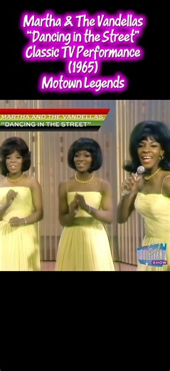 Martha & The Vandellas – “Dancing in the Street” Classic TV Performance (1965) The Ed Sullivan Show