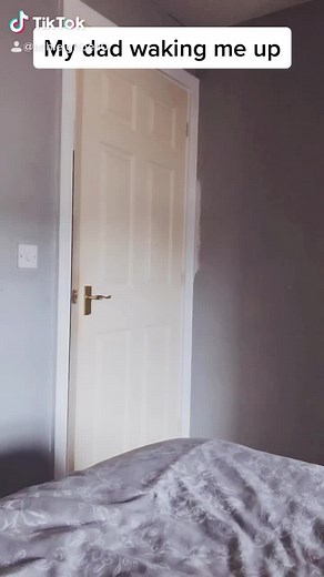 #teenageproblems #sogladthisdoesnothappenanymore #itwasdaily #nojoke #fyp #foryoupage #mamvsdad #dingding