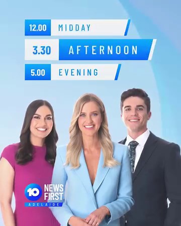 Footage has emerged of the moment a cabaret flashmob burst into song on a Virgin flight from the Gold Coast to Adelaide, much to the surprise of 176 unsuspecting passengers on Tuesday. Feather-clad performers broke out into a rendition of Frank Sinatra’s ‘Come Fly With Me’ to promote the Adelaide Fringe Festival’s debut venue, The Pink Flamingo Spiegelclub. Pink Flamingo will be hosting two R18 performances called Zirque La La and Forbidden – both commencing this Friday. | 10 News Adelaide