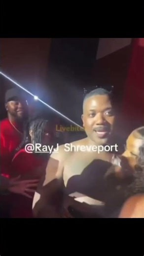 Ray J Seen Performing With Blood Coming Out Of His Eyes #health