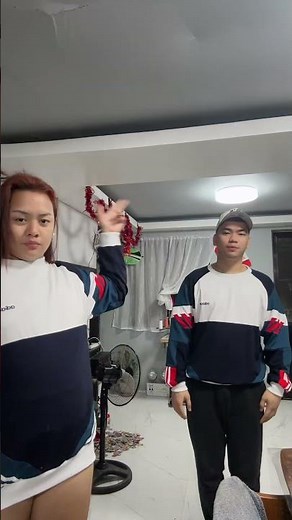 SPREAD LOVE WITH A BREAD 😂