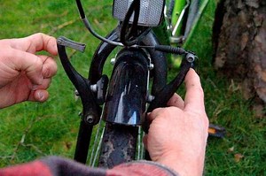 How To Adjust Bike Brakes: The Right And Easy Guide - Pedal Street