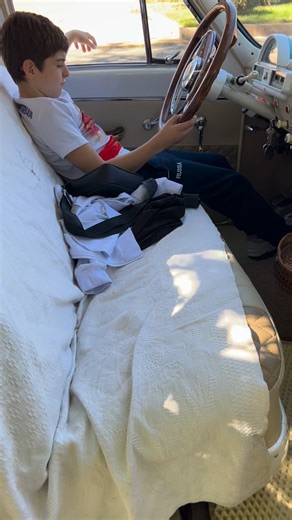 @retro_style_dups on Instagram