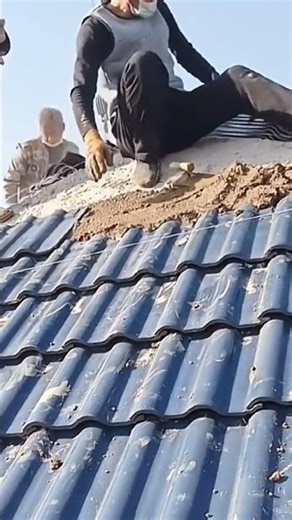 How to repair and replace damaged roof tiles: a step-by-step guide#roofrepair #diy