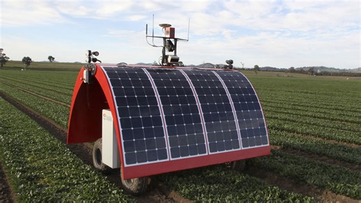 Advanced and Giant Agricultural Machines Operating at Maximum Efficiency
