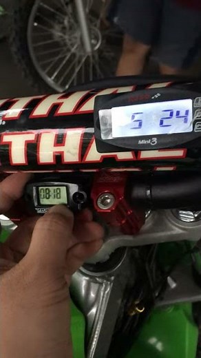 How to set WORKS CONNECTION (Tachometer,HourMeter,Clock)