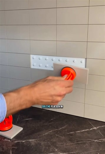 Warum hat niemand solche Fliesen in Deutschland? #heimwerken #handwerk #diy #arbeit #lernenmittiktok