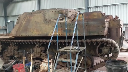 Rebuilding the Lee tank’s radial engine