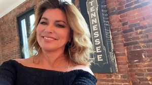 I’m so excited to be able to finally talk about this! Heart of Texas, a book series by New York Times #1 bestselling author Debbie Macomber is coming to the screen and I’m going to be an executive producer! It’s a story of love and the land and its got some true grit – hopefully a kick ass soundtrack too 😘 | Shania Twain