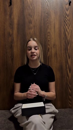 NELLYAPETA🚨 on Instagram: "Jdi sledovat @prints.by.daniel a vytvoř si svůj vlastní design na 3D light box!🤩💡"