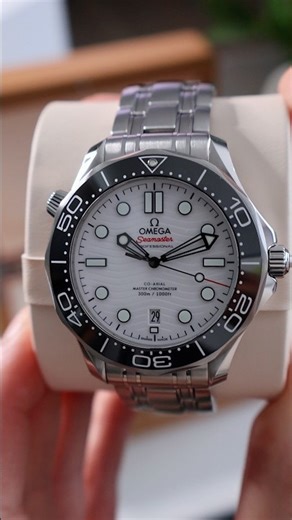 ❌ SOLD ❌ 2025 Omega Seamaster Diver 300M 42mm White Dial 210.30.42.20.04.001 | Complete Set