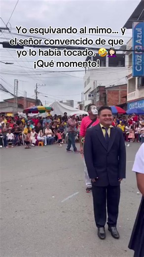 Yo esquivando al mimo: reacción cuando creen que lo toqué
