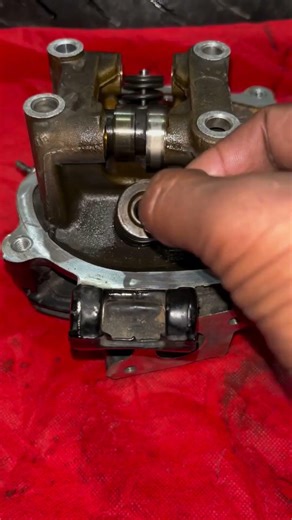 valve spring installation #shortvideo