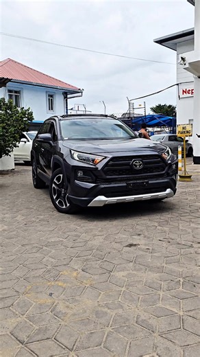 Exploring the 2020 Toyota RAV4 Adventure Off-Road Features