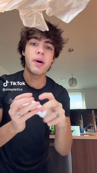 Simpletics (@simpletics)’s videos with original sound - Simpletics