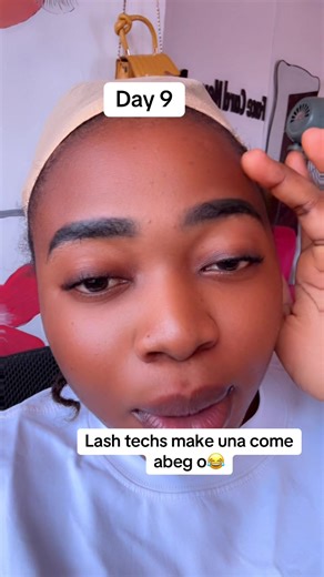 Reverse Cat Eye Lash Extensions Tutorial