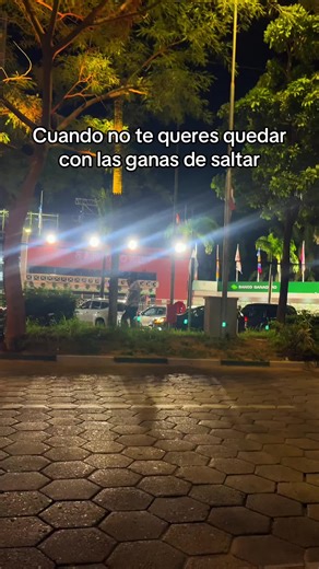 No se iba sin verlo a Mora😂 #tradicioncarnavalera #mora #carnaval | Carnival Rides