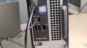 臻威VGA转HDMI/VGA转换器