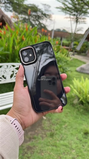 Recommended Clear Acrylic Cases for iPhone