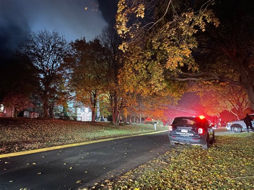 ‘Everyone’s okay’: Fire crews respond to house fire in Okemos