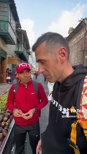 Los mamones o mamoncillos de Colombia! #ciclismo #fruta #colombia