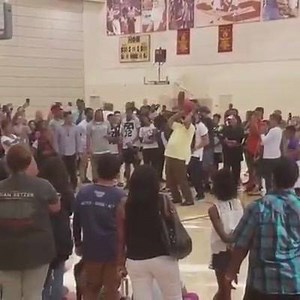 23K views · 96 reactions | Man, whoever thought to make Stevie Wonder shoot a free-throw isn't right. | WatchLoud | Facebook