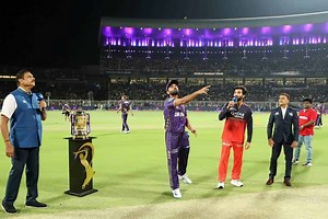 IPL 2025 M01: KKR vs RCB - Toss