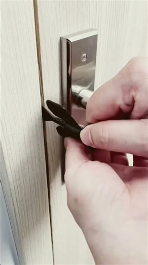 Easy Door Security Lock! Stop Intruders Instantly - Smart Safety Gadget #safetygadgets #doorlock