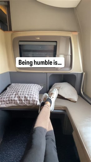 The Jetlag Family🍁 | Flying With Kids on Instagram: "✈️ I felt nauseous on flights for YEARS… here’s what finally fixed it 🤢 📌If you get sick on planes, save this.. it’s the list I wish I had. 👉🏼Quick note: the aircraft does matter. Bigger planes (A350, A330, 787) feel smoother, while smaller ones move more in turbulence..especially on windy days. 👉🏼If you can choose, pick the larger aircraft for a calmer ride. 💛 1. Sit anywhere but the back. The tail feels every bump. When I switched to