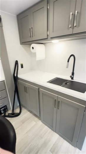 2026 Keystone Hideout 31SUNROOM