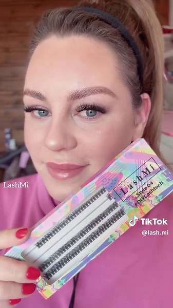 5 minute beauty hack - LONG LASTING lash extensions at home. 🔥 #lashestutorial #diybeauty #diylashes #nottingham