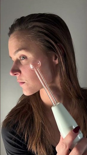 Transform your skin with the NuDerma High Frequency Wand!