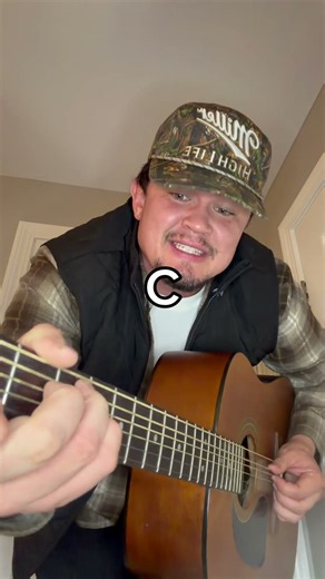 How to play can’t help falling in love with you by Elvis ! #elvis #guitarcover # #guitarlove