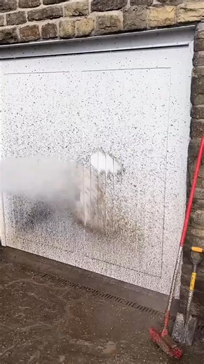 #pressurewashing #usacleaning #satisfying #cleaning #soclean #deepclean #oddsatisfying #cleanwithme | Amazingtips