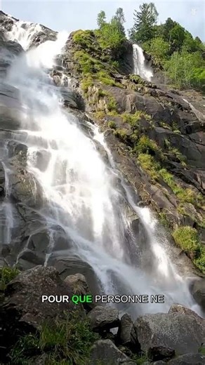 Tous ces sites qui te parlent de confidentialité sont en train de t’espionner en douce #Shorts