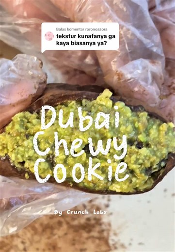Dapatkan Dubai Chewy Cookie Gratis!