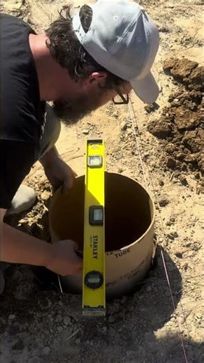 Leveling a House: Expert Dirt Packing and Level Tips #offgrid #build #cabin #diy #livingluckey