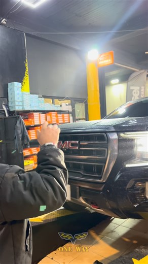 One Way Auto Care on Instagram: "Service🤎 #onewayautocare #tishkghafar #onewayautostudio #fyp #motosel #service"