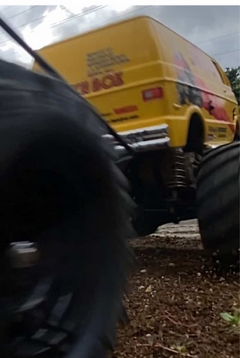 Tamiya CW-01 lunch box #rccar #rccars #tamiya #monstertruck