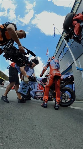This POV is AMAZIING 🔥✊🏻💨 @marcmarquez93 😏 GO GO GO!!! #360camera #mm93 #weare93 | WE ARE 93