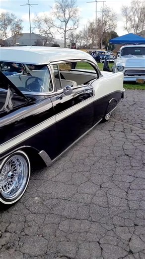 Old School Lowrider Cars Showcase