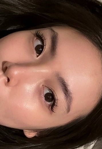 Lash Clusters vs. Lash Extensions: Which to Choose?