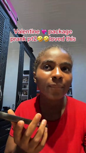 I did a lot🤣🤣watch the rest on my page please 💋#fyp #valentine #funnypranks #prank #prankcall #valsdaypackages #funny #🤣🤣🤣